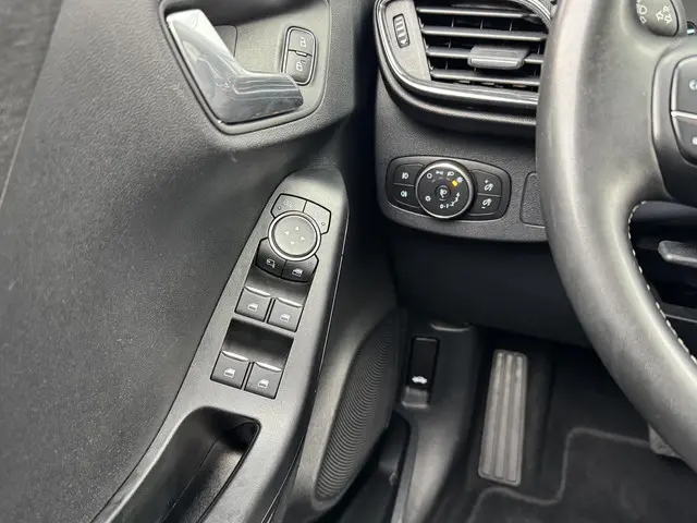 Ford Puma 1.0 ECOBOOST TITANIUM 2021 Benzine 18