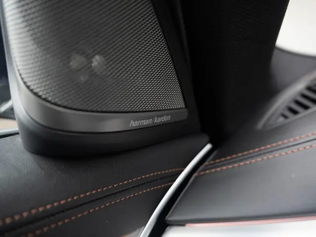 BMW 5 Serie Sedan 540i xDrive 2019 Benzine 37