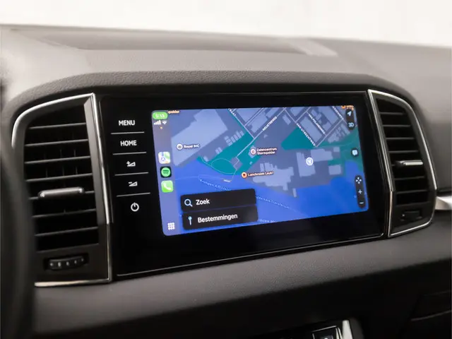 Škoda Karoq 1.0 TSI Sport Deluxe 2019 Benzine 26