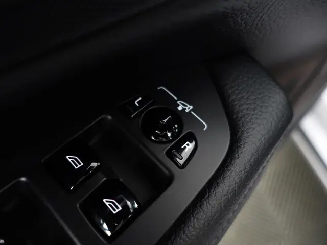 Volvo V90 2.0 T4 Inscription Aut- 2018 Benzine 18