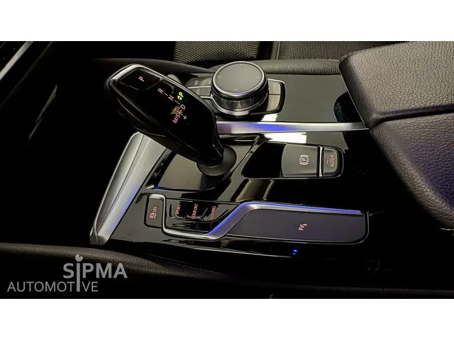BMW 5 Serie 530i Sport line 2019 Benzine 14