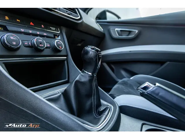 SEAT Leon 2.0 TSI Cupra 280 2015 Benzine 14