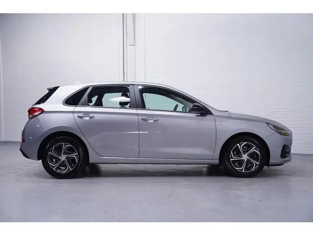 Hyundai i30 1.0 T-GDi MHEV Comfort Smart 2021 Benzine 6