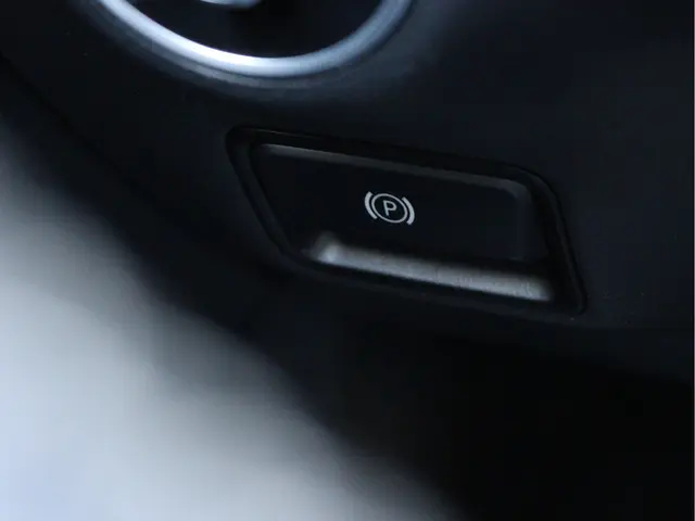 Mercedes-Benz CLA 200 Prestige 2013 Benzine 27