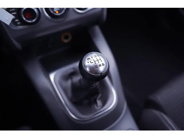 Citroën C4 1.6 BlueHDi Business 2017 Diesel 37