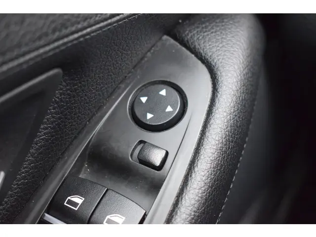 BMW 5 Serie 520i Automaat M-Sport Edition 2016 Benzine 33