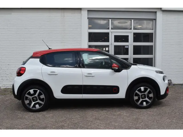 Citroën C3 PureTech 82 Shine 2018 Benzine 4