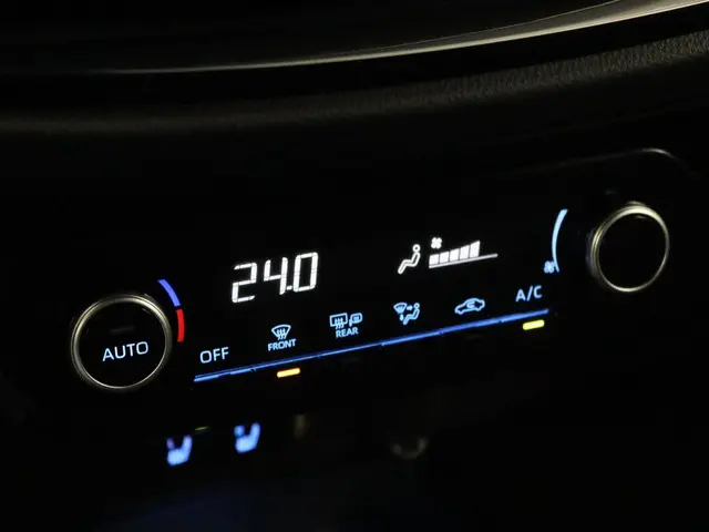 Toyota Aygo X 1.0 VVT-i S-CVT Premium 2023 Benzine 33