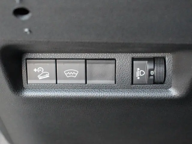 Jeep Avenger Longitude 54 kWh Automaat 2024 Elektrisch 20