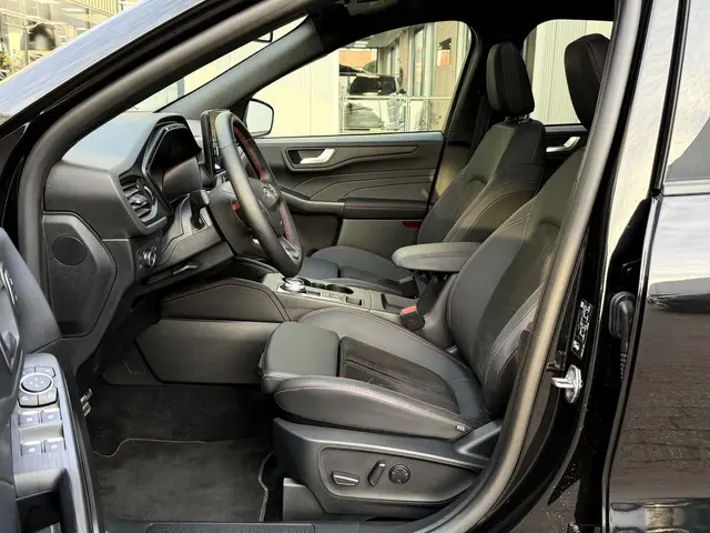 Ford Kuga 2.5 PHEV ST-Line X 2025 Hybride Benzine 55