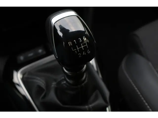 Opel Corsa 1.2 Turbo 100pk GS 2024 Benzine 22