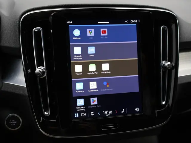 Volvo XC40 B4 Plus Dark 2025 Benzine 17