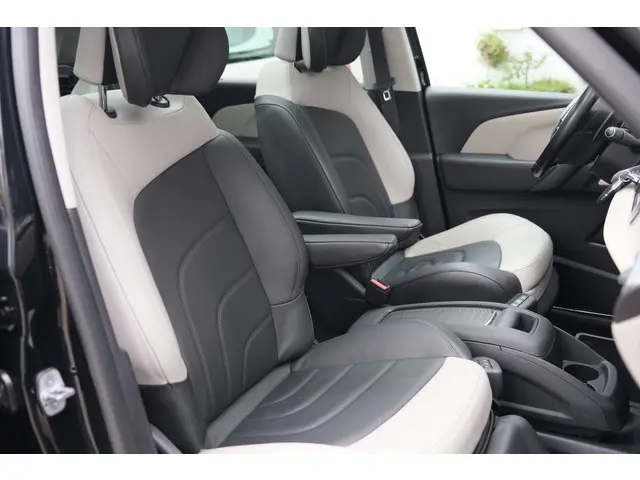 Citroën C4 Picasso e-THP Shine Automaat-6 2017 Benzine 16