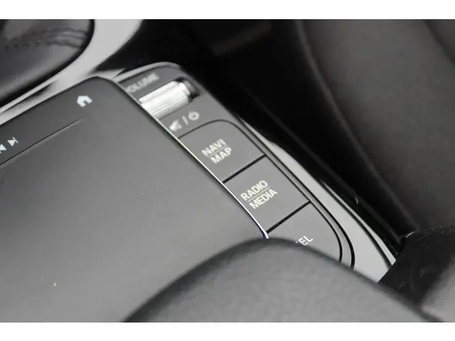 Mercedes-Benz A-Klasse 180 2020 Benzine 33