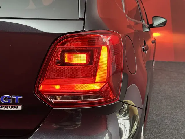 Volkswagen Polo 1.4 TSI BlueGT 2017 Benzine 26