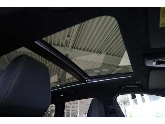 BMW iX1 xDrive30 2024 Elektrisch 29