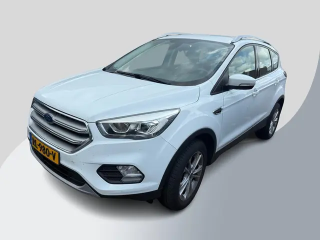 Ford Kuga 1.5 EcoBoost Titanium 2018 Benzine 4