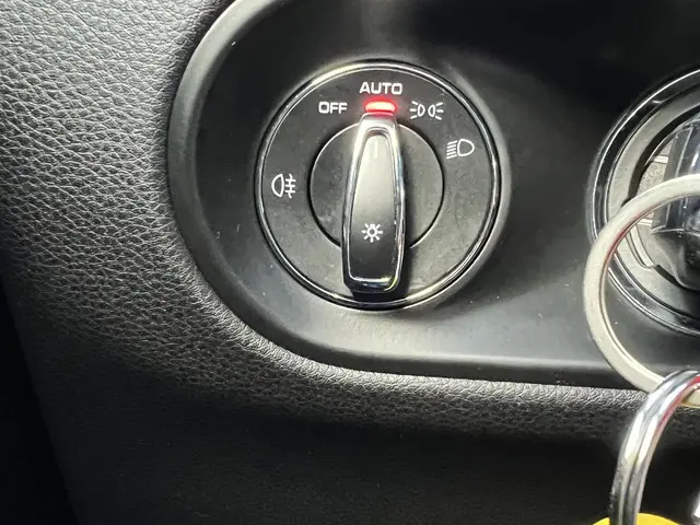 Porsche Macan 2.0 2019 Benzine 38