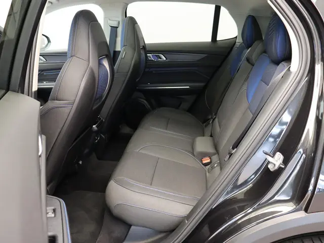 Lynk & Co 01 1.5 2021 Hybride Benzine 6