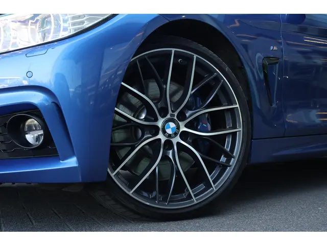 BMW 4 Serie Cabrio 435i M Sport 2016 Benzine