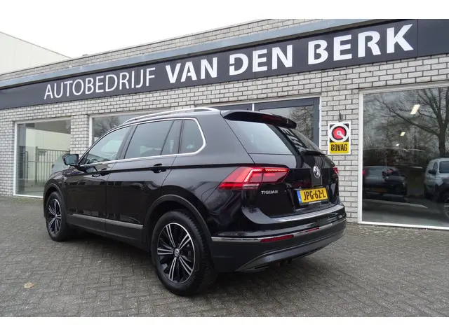 Volkswagen Tiguan 1.5 TSI ACT Highline 2019 Benzine 2
