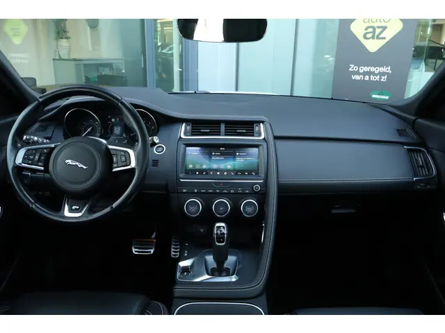 Jaguar E-PACE 2.0 P250 AWD R-Dynamic S 2019 Benzine 16