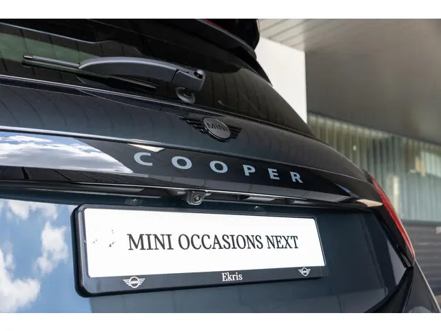 MINI 3-Deurs Cooper C 2024 Benzine 47