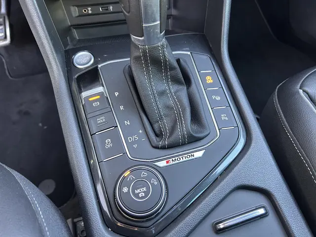 Volkswagen Tiguan 1.4 TSI 4Motion Highline 2017 Benzine 18