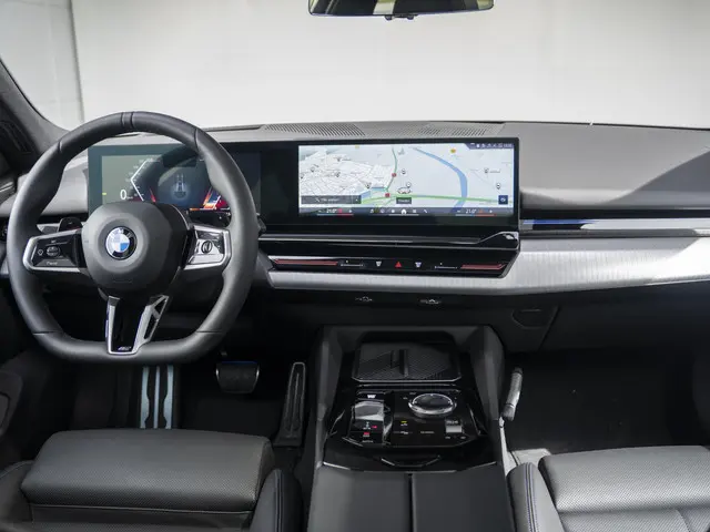 BMW 5 Serie Sedan 520i 2025 Benzine 9