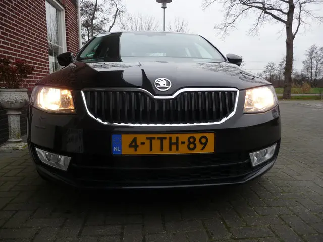 Škoda Octavia 1.2 TSI Greentech Active 2014 Benzine 4
