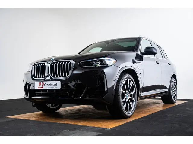 BMW X3 xDrive30e High Executive 2022 Hybride Benzine 23