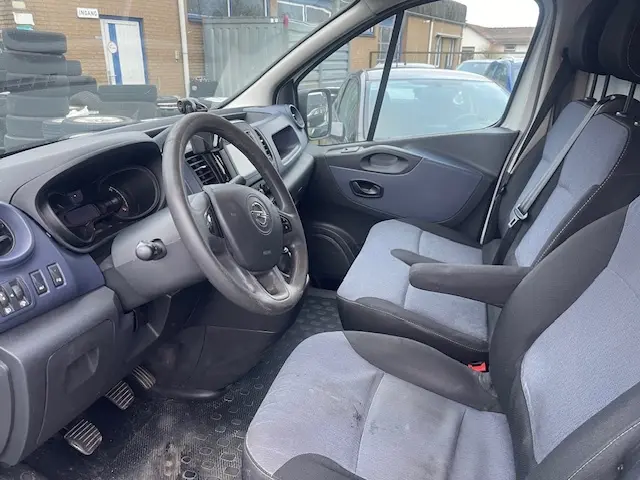 Opel Vivaro 1.6 CDTI L2H1 Ed Eco 2017 Diesel 6