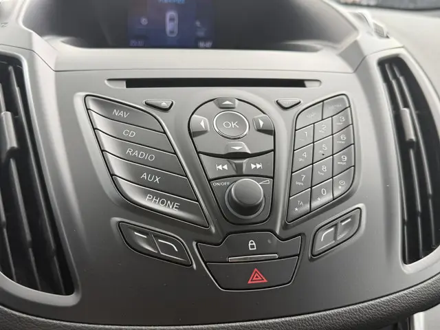 Ford Kuga 1.5 Titanium 2014 Benzine 14