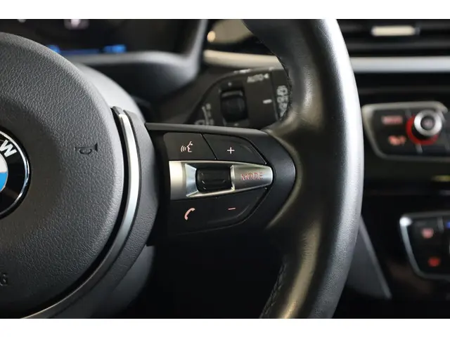 BMW X2 xDrive25e 2021 Hybride Benzine 22