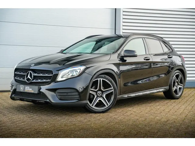 Mercedes-Benz GLA GLA 180 2019 Benzine 26