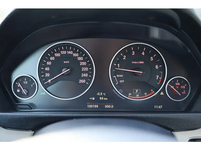 BMW 3 Serie GT 320i High Executive 2020 Benzine 20