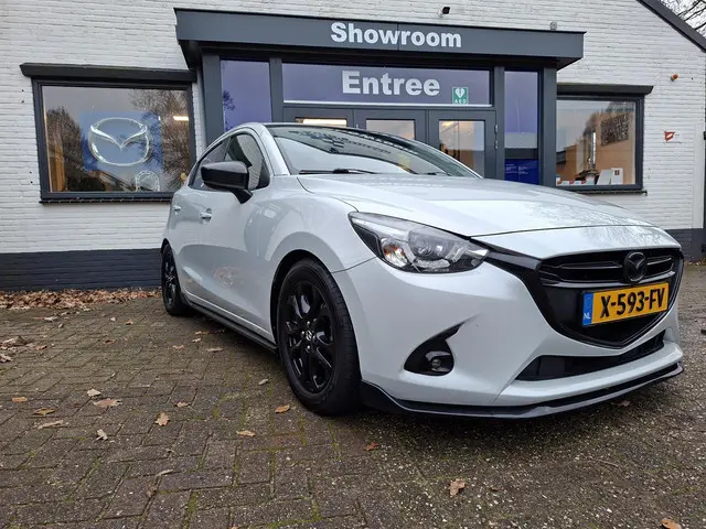 Mazda 2 1.5 Skyactiv-G GT-M 2019 Benzine 3