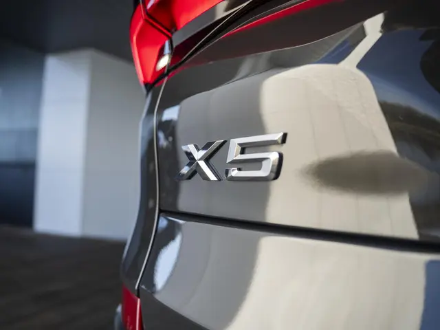 BMW X5 xDrive50e 2024 Hybride Benzine 42