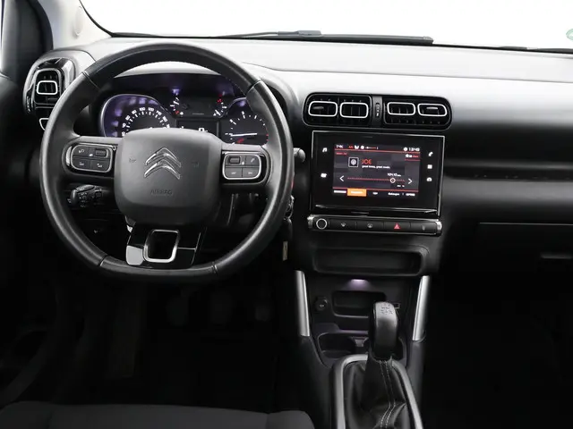 Citroën C3 Aircross 1.2 PURETECH + TREKHAAK 2017 Benzine 3