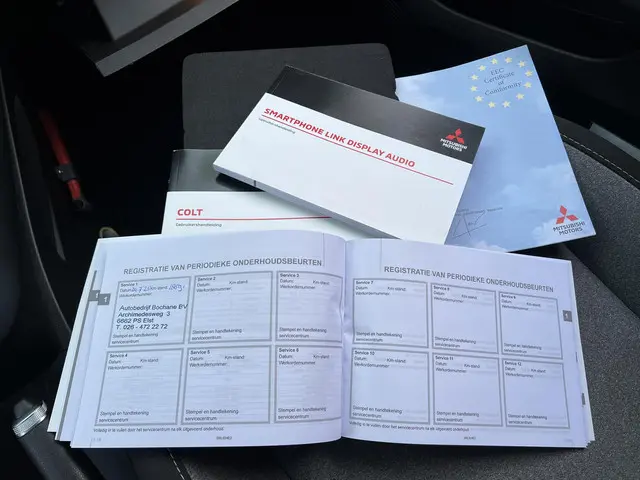 Mitsubishi Colt 1.6 HEV Intense 2024 Hybride Benzine 14