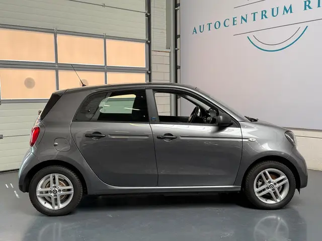 Smart Forfour EQ Essential 18 kWh 2022 Elektrisch 10