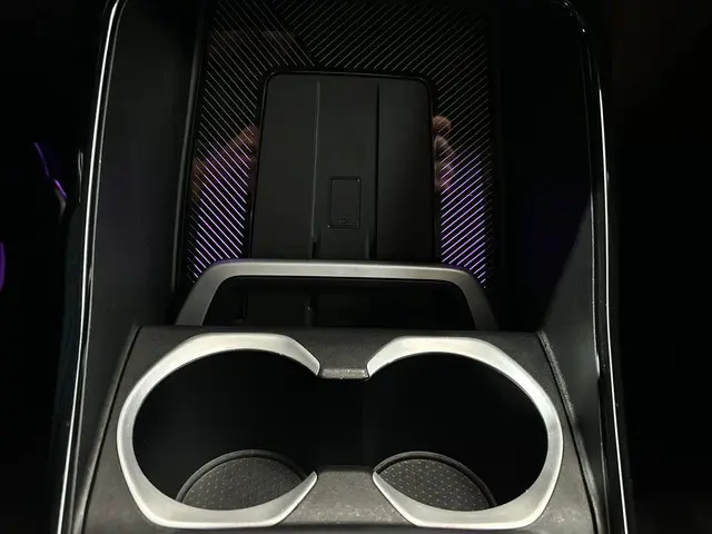 BMW X1 xDrive23i 2023 Benzine 31