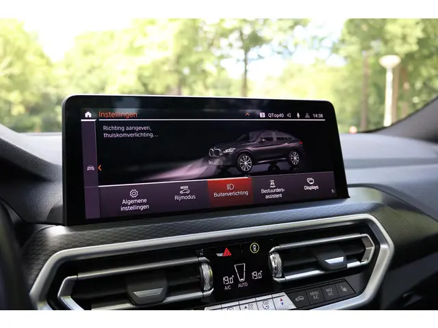 BMW X4 xDrive20i High Executive 2023 Benzine 41