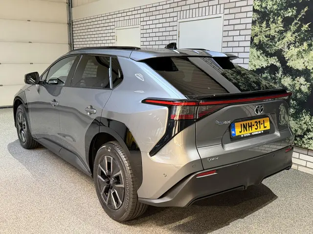 Toyota bZ4X Executive 73 kWh automaat 2025 Elektrisch 4