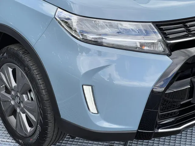 Suzuki Vitara 1.5 Hybrid Select 2024 Hybride Benzine 25