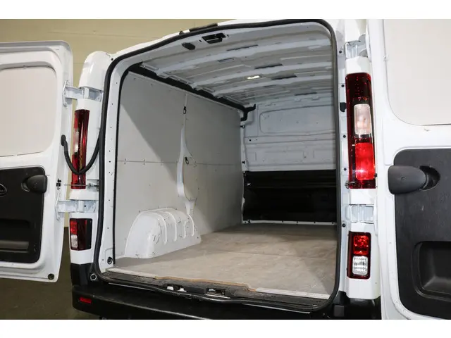 Renault Trafic 2.0 dCi 110pk Airco 2023 Diesel 12