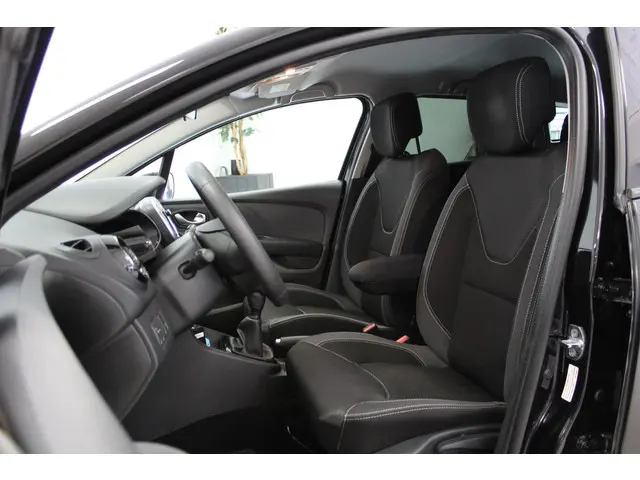 Renault Clio Estate 1.5 dCi Ecoleader 2017 Diesel 9