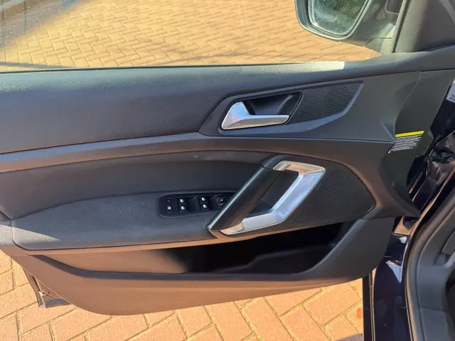 Peugeot 308 SW 1.2 PureTech Active 2019 Benzine 13