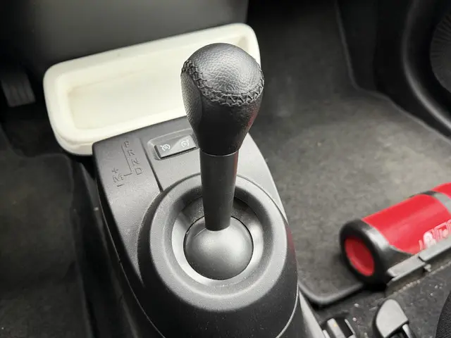 Renault Twingo 0.9 TCe Dynamique 2017 Benzine 14