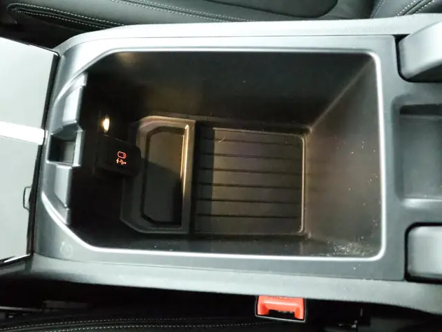 BMW X3 xDrive20i Business Edition Plus 2021 Benzine 48